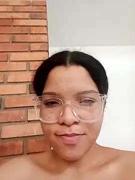 VictoriDior online show from September 14, 3:44 pm