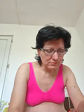 Vera Elle online show from February 11, 12:54 pm