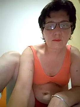 Vera Elle online show from July 10, 8:33 pm