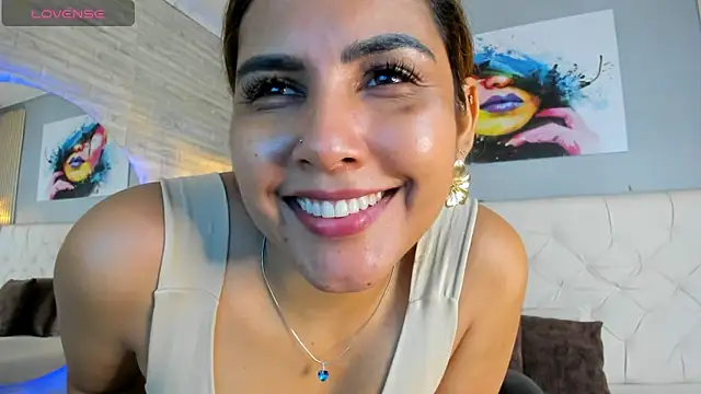 Snapshot of scarletbaker_ chatting on April 30, 10:25 pm scarletbaker online show from April 30, 10:25 pm