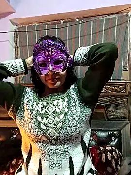 hunk28 6 online show from December 14, 4:34 pm