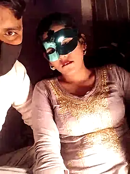 hunk28 6 online show from February 2, 5:33 pm