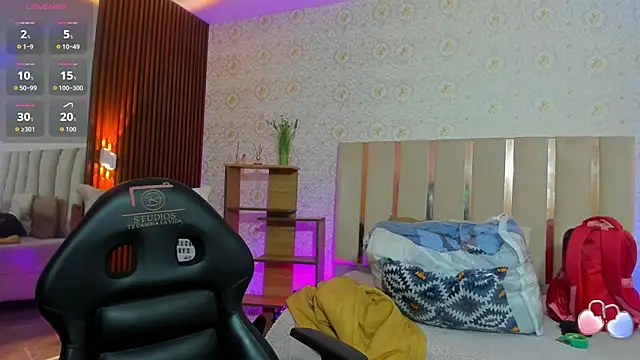 BLUE TAY1 online show from September 19, 11:44 am