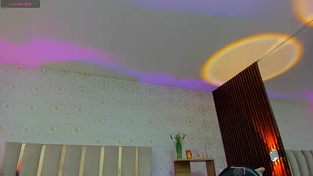 BLUE TAY1 online show from October 10, 11:42 am