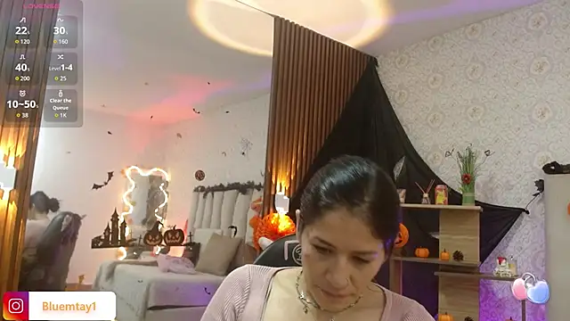 BLUE TAY1 online show from October 31, 11:55 am