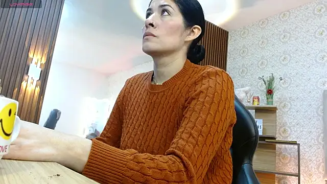 BLUE TAY1 online show from November 19, 12:05 pm