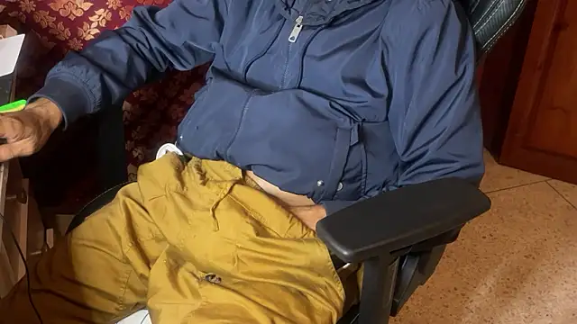 JUSTFORRICH online show from October 16, 9:49 pm