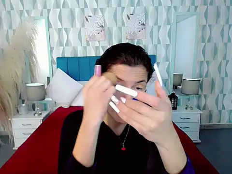 nathalialoes1 online show from November 5, 7:25 pm