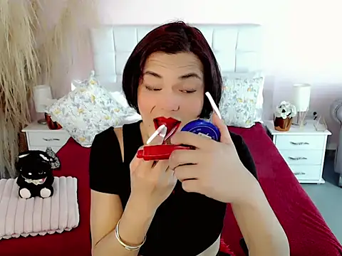 nathalialoes1 online show from November 7, 7:25 pm