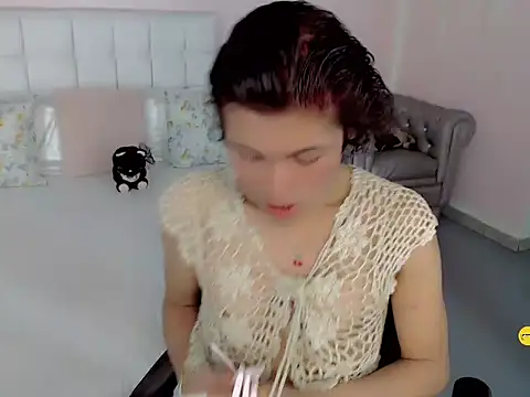 nathalialoes1 online show from November 17, 7:19 pm