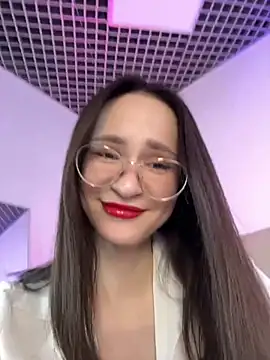 Snapshot of MartaBrent chatting on February 22, 5:00 pm MartaBrent online show from February 22, 5:00 pm