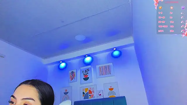 milk candy18 online show from December 20, 10:44 am