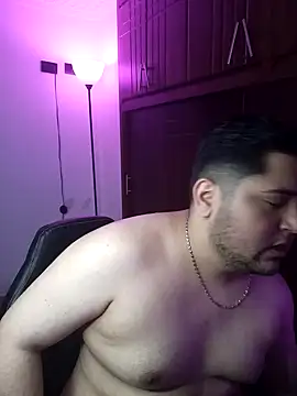 kit hott online show from June 12, 3:38 am