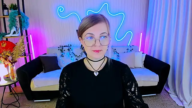 YourUniverser online show from September 17, 4:14 am