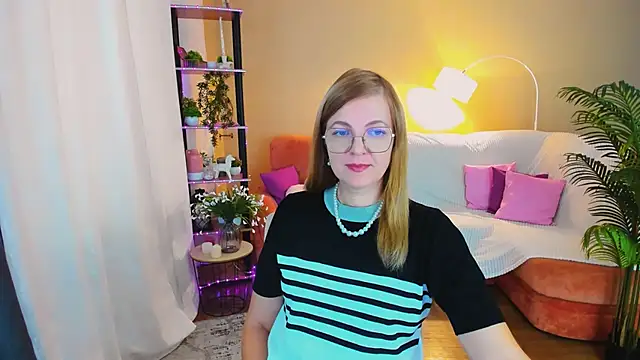 YourUniverser online show from September 23, 4:15 am