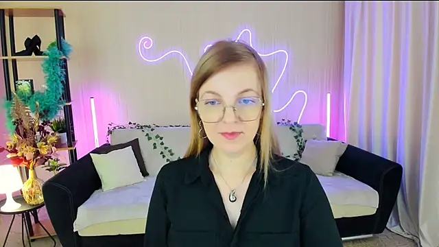 YourUniverser online show from November 14, 9:19 am