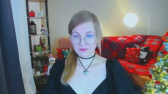 YourUniverser online show from December 18, 10:10 am