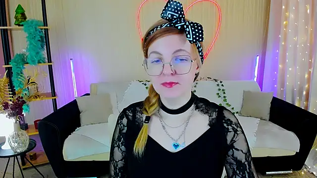 YourUniverser online show from February 5, 9:47 am