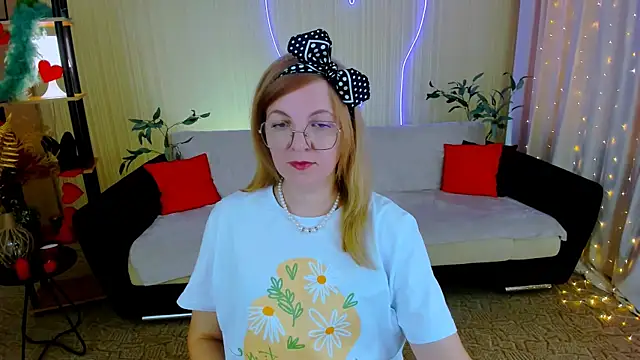 YourUniverser online show from July 11, 9:23 am