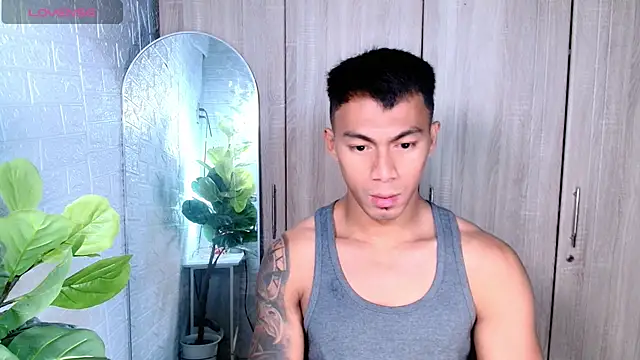 PinooyMilker online show from March 30, 7:48 pm