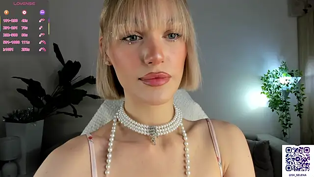 Ice Strawberry online show from January 16, 3:21 am