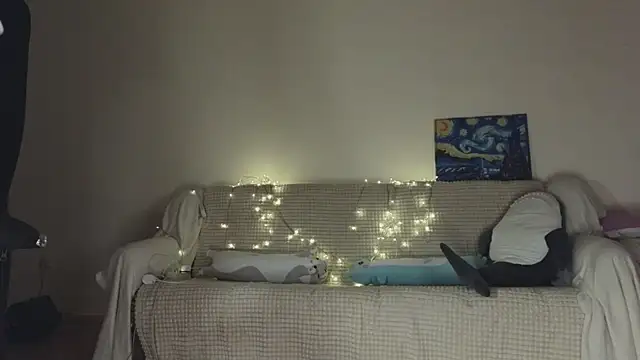 Pixxxis online show from October 21, 2:12 am