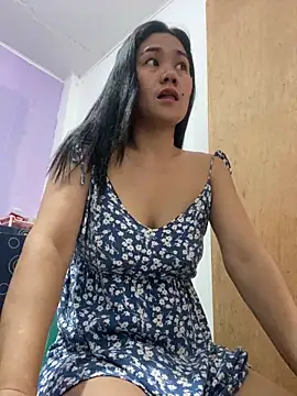 wildpussycat69 online show from May 14, 7:26 am