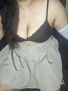 linishal online show from November 9, 4:38 pm