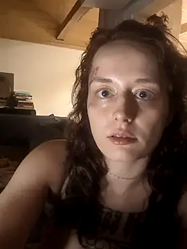 Snapshot of marijacucu chatting on October 28, 9:17 pm marijacucu online show from October 28, 9:17 pm