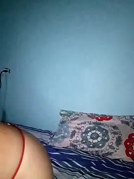 Snapshot of Thaamara_09 chatting on October 30, 3:52 am Thaamara 09 online show from October 30, 3:52 am