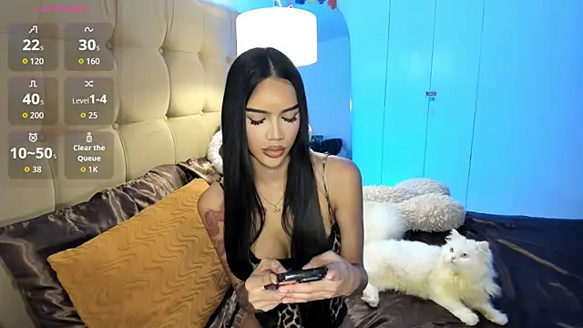 Snapshot of khalifafoxxxx chatting on March 18, 7:06 pm khalifafoxxxx online show from March 18, 7:06 pm