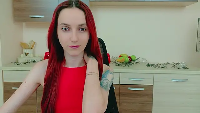 Julia Jae online show from April 14, 5:46 am