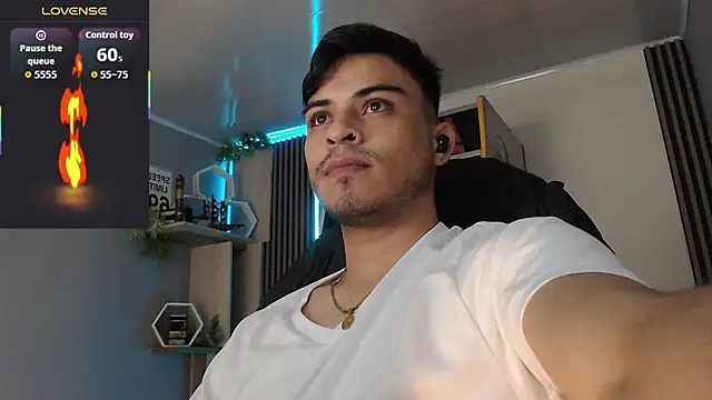 Bastian MCcormick online show from November 15, 12:45 pm