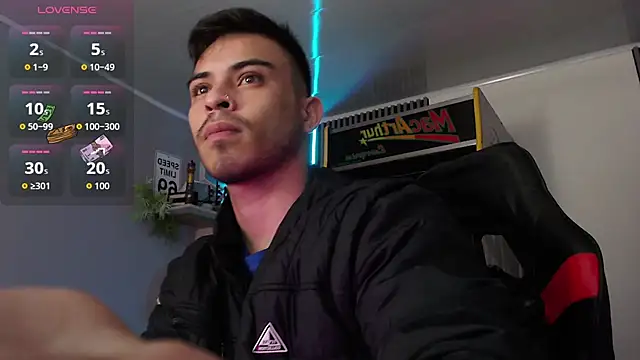 Bastian MCcormick online show from November 30, 11:14 am