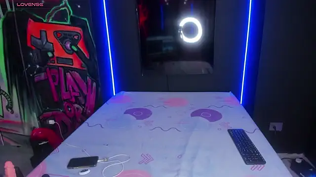 SamanthaaReed online show from February 7, 5:11 am