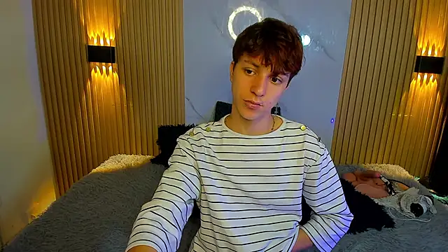 IM DAREN online show from September 28, 12:21 pm