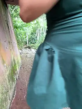 Snapshot of Ariana2017 chatting on February 14, 4:04 pm Ariana2017 online show from February 14, 4:04 pm