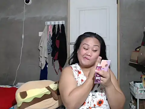 jengrey online show from November 25, 1:38 am