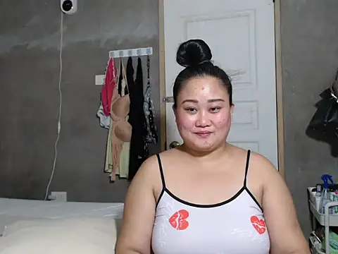 jengrey online show from December 18, 5:46 am