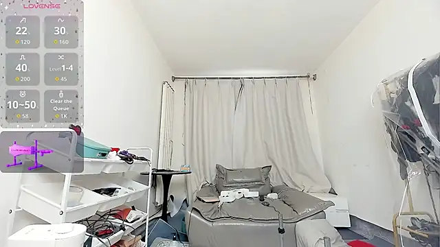 Snapshot of fox-yiyi chatting on February 28, 8:04 am fox-yiyi online show from February 28, 8:04 am