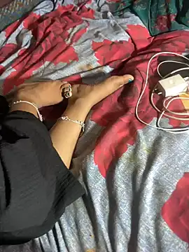 Priyasingh755 online show from June 19, 2:32 pm