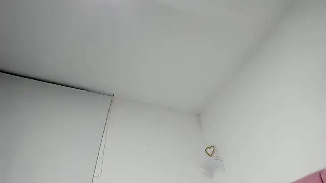 linda skinny online show from September 15, 10:04 am