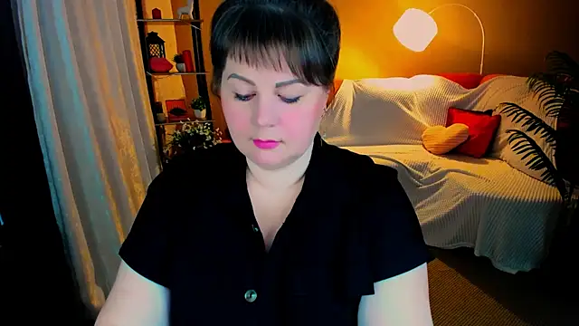 Snapshot of CrystaalStaar chatting on February 27, 8:53 pm CrystaalStaar online show from February 27, 8:53 pm