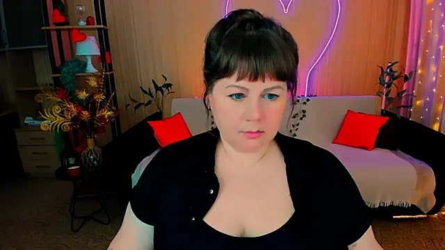 CrystaalStaar online show from April 8, 4:01 am