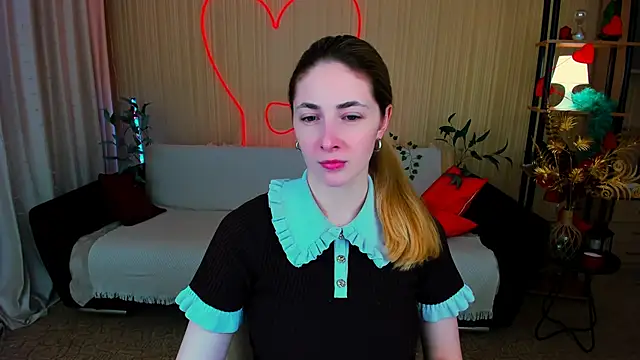 SensitiveSooul online show from April 12, 7:19 pm