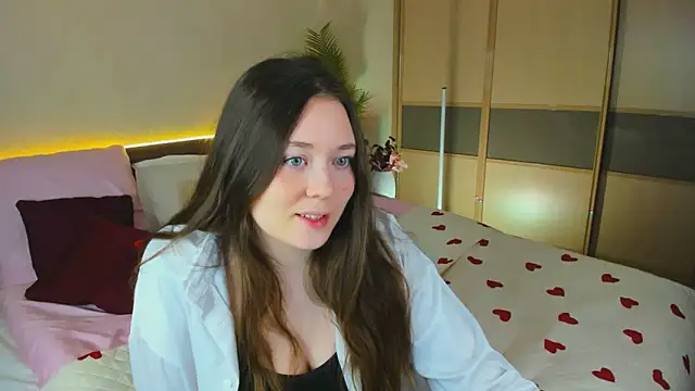 AlluringLookk online show from March 7, 5:43 pm