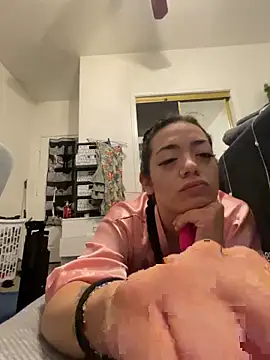 racoonbaby online show from September 16, 7:20 am