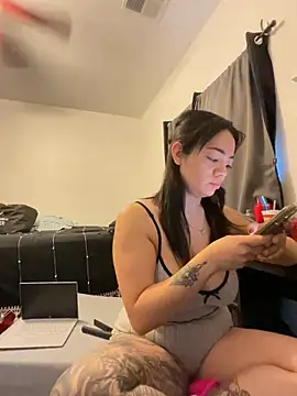 racoonbaby online show from September 27, 3:28 pm