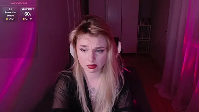 AngelicaHollywood online show from March 20, 9:30 pm