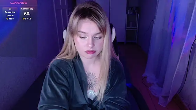 AngelicaHollywood online show from March 25, 8:04 pm